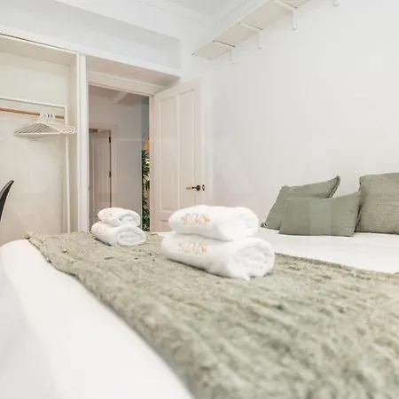 Charming With Private Patio By Rems *