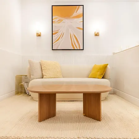 Charming With Private Patio By Rems Apartment *